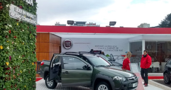 Fiat exhibe sus modelos en Strada, 500L y Punto en Palermo