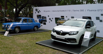 Stand de Renault en Autoclásica 2015