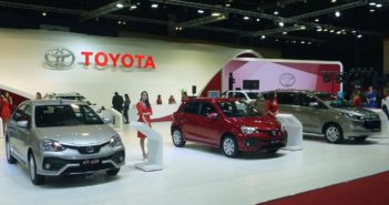 Stand de Toyota en el Salón de Buenos Aires 2017