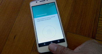 Motorola Moto G5 lector de huellas