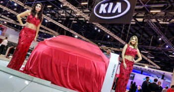 Salón de San Pablo 2016 - Stand de Kia